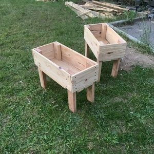 Flower garden bed pls read bio